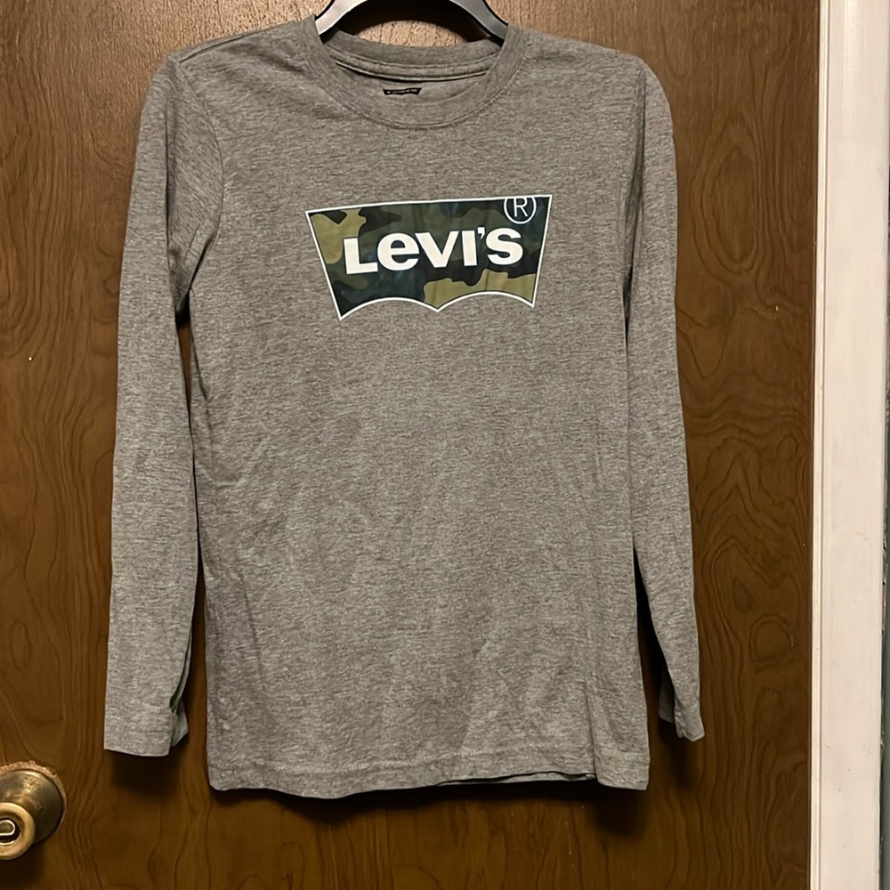 Levi’s gray long sleeve tee size 14/16